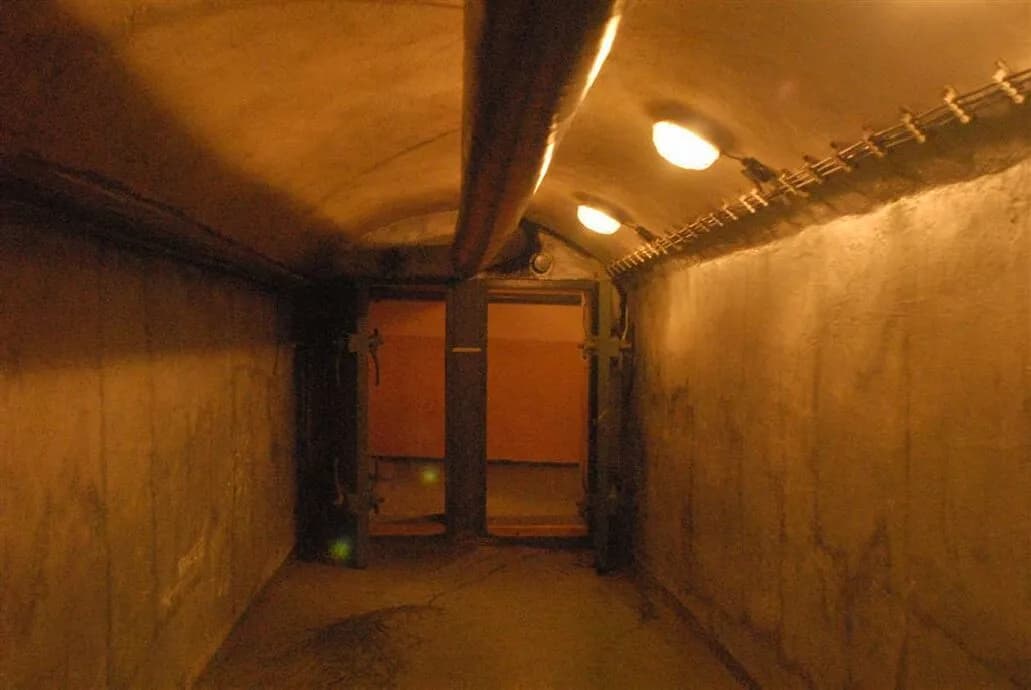 Communism and Nuclear Bunker Tour