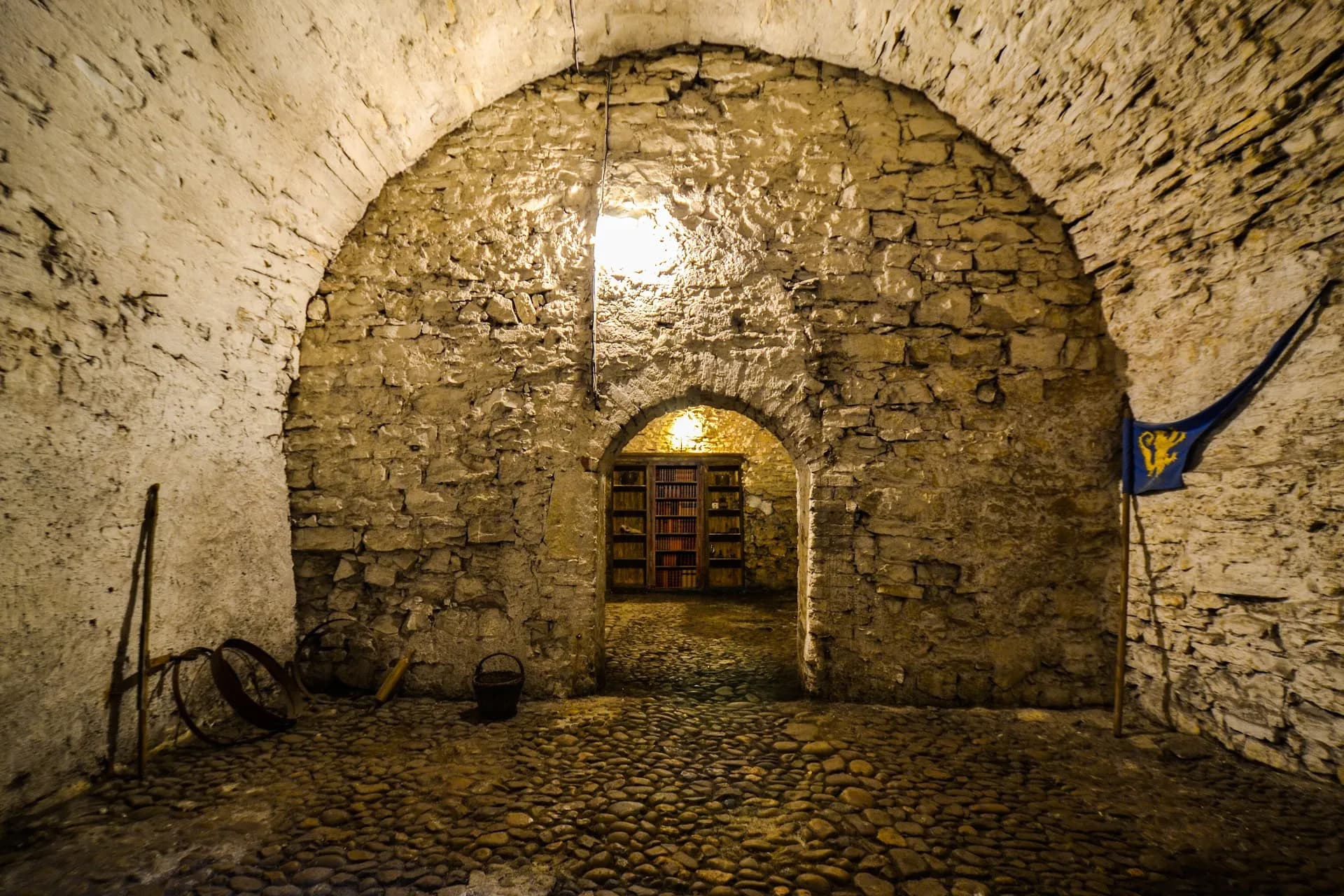 Ghosts and Legends of the Old Town Evening Tour