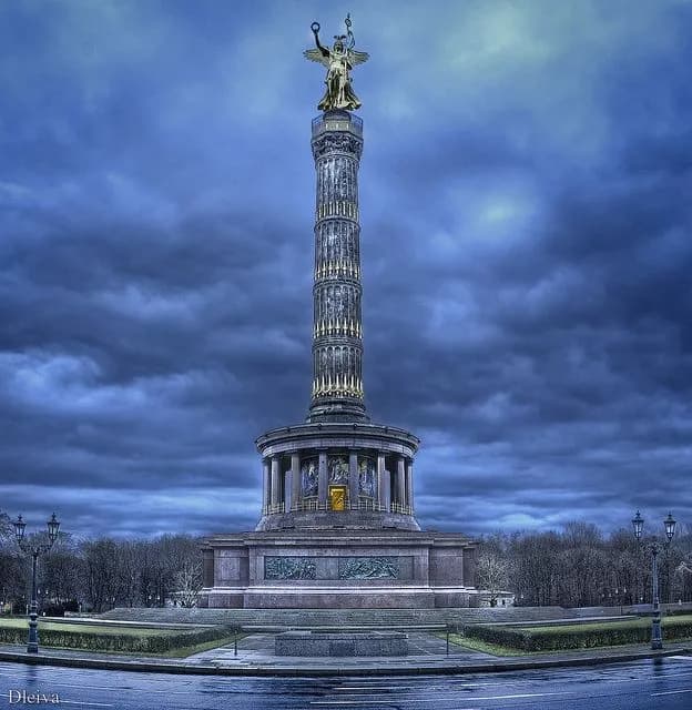Victory Column (Siegessaeule)