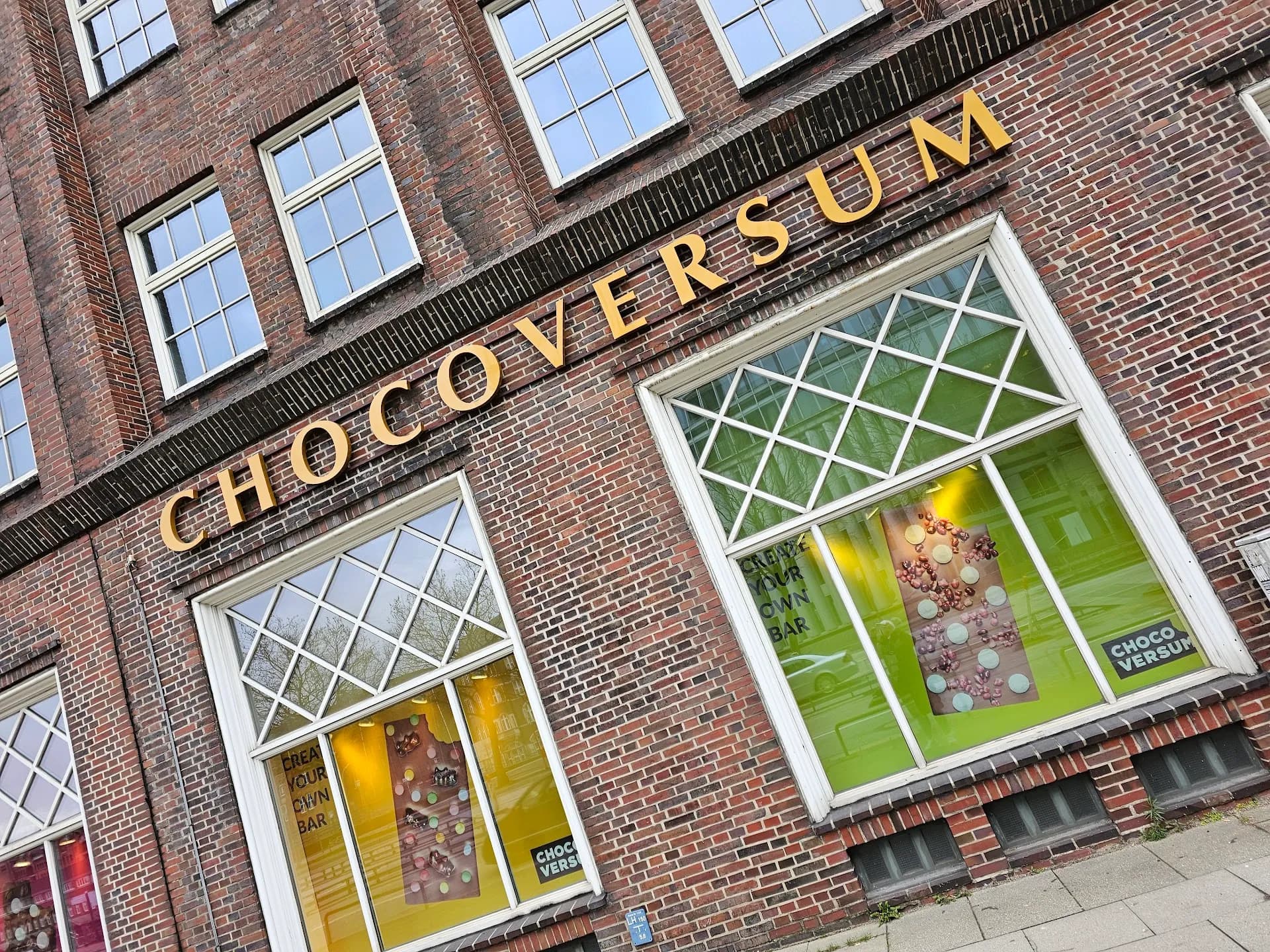 Chocoversum by Hachez