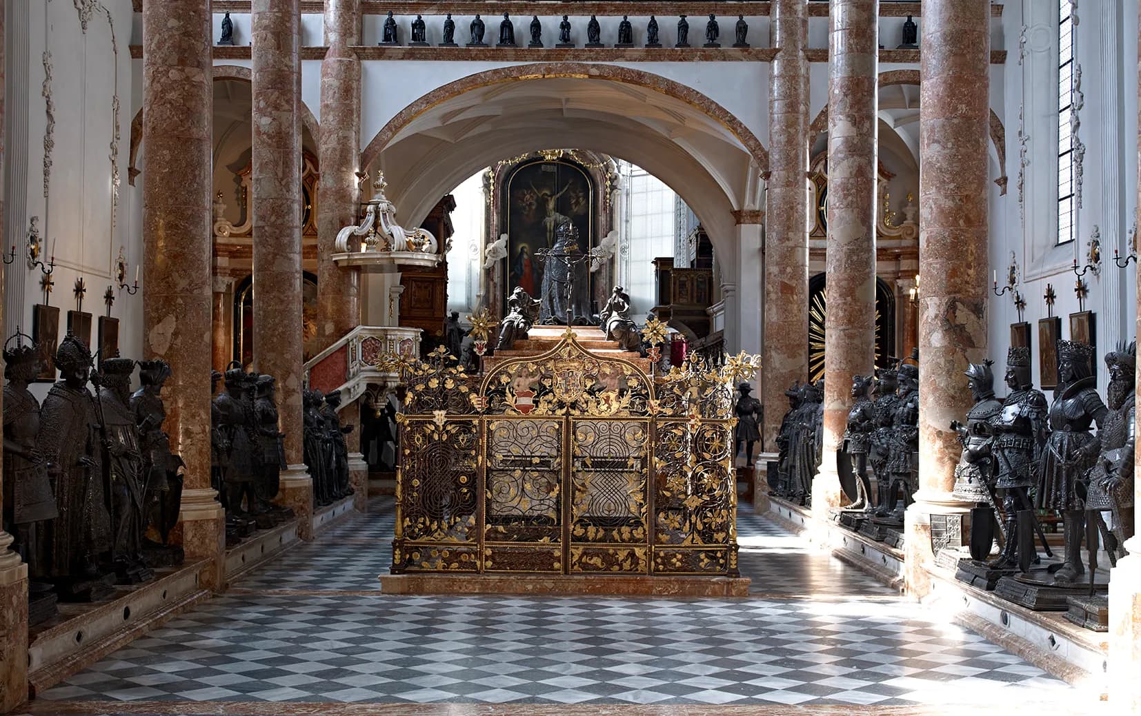 Court Church (Hofkirche)
